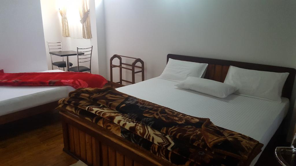 Hotel Eranga Guest Nuwara Eliya Pokoj fotografie